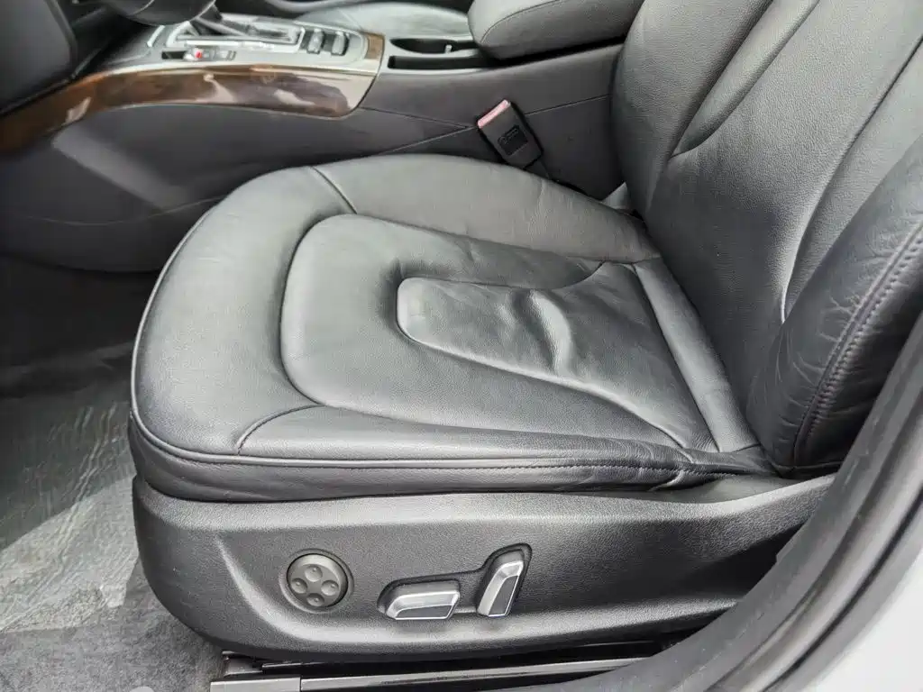 Audi A4L — миниатюра 20