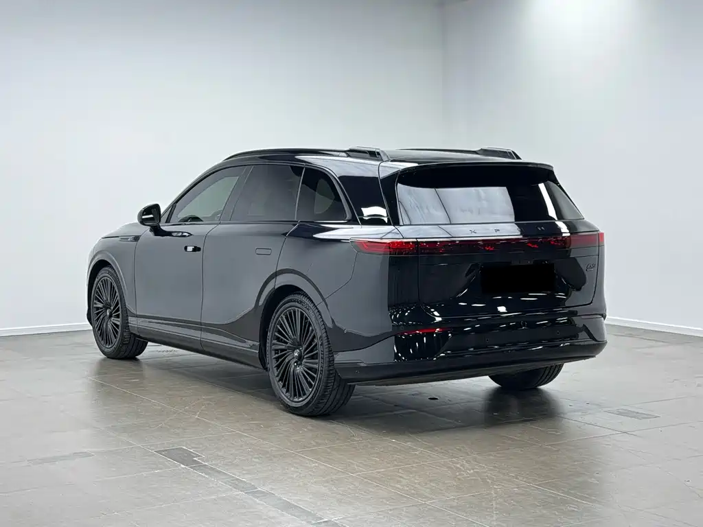 XPeng G9 — миниатюра 7