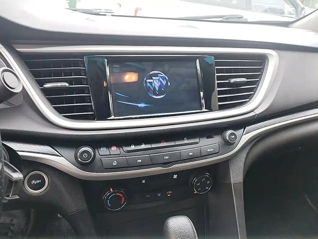 Buick Excelle — миниатюра 13