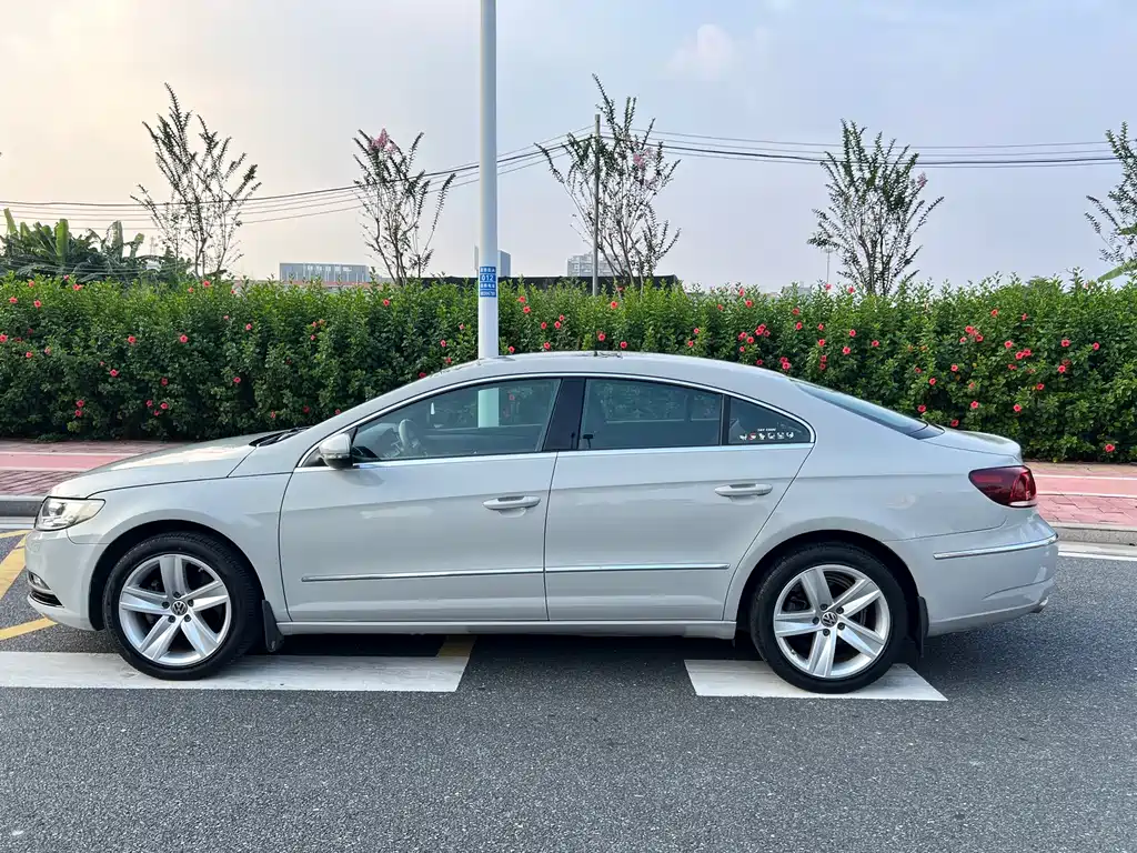 Volkswagen CC — миниатюра 4