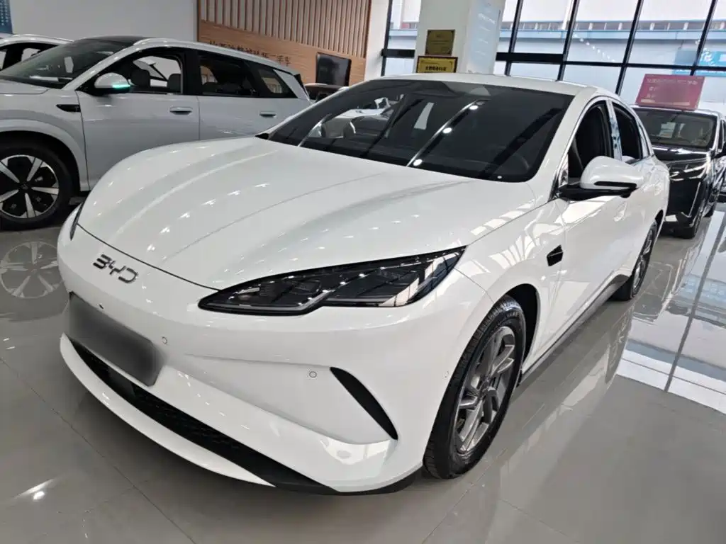 BYD Seal 06