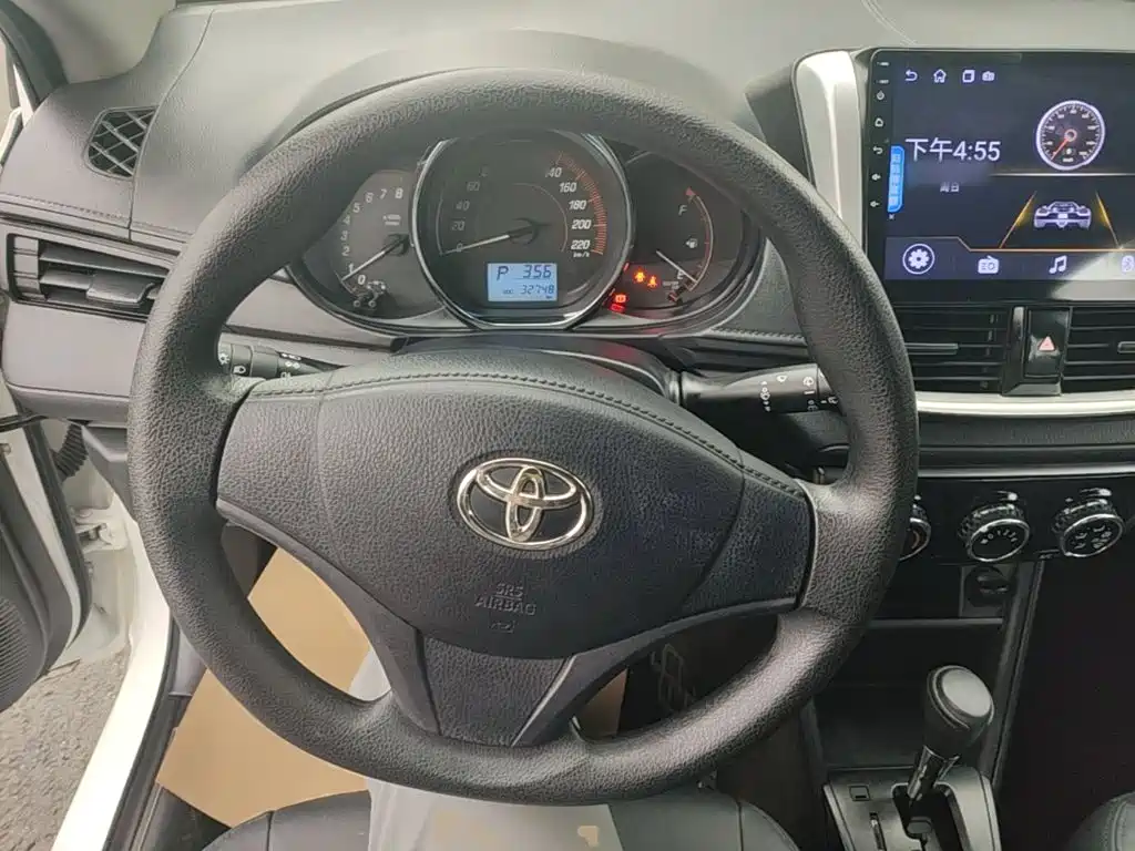 Toyota Yaris L — миниатюра 11