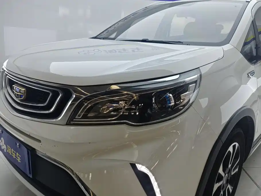 Geely Vision X3 — миниатюра 5