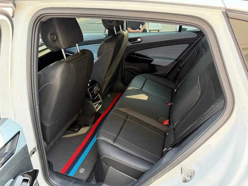 Volkswagen ID.4 X — миниатюра 11