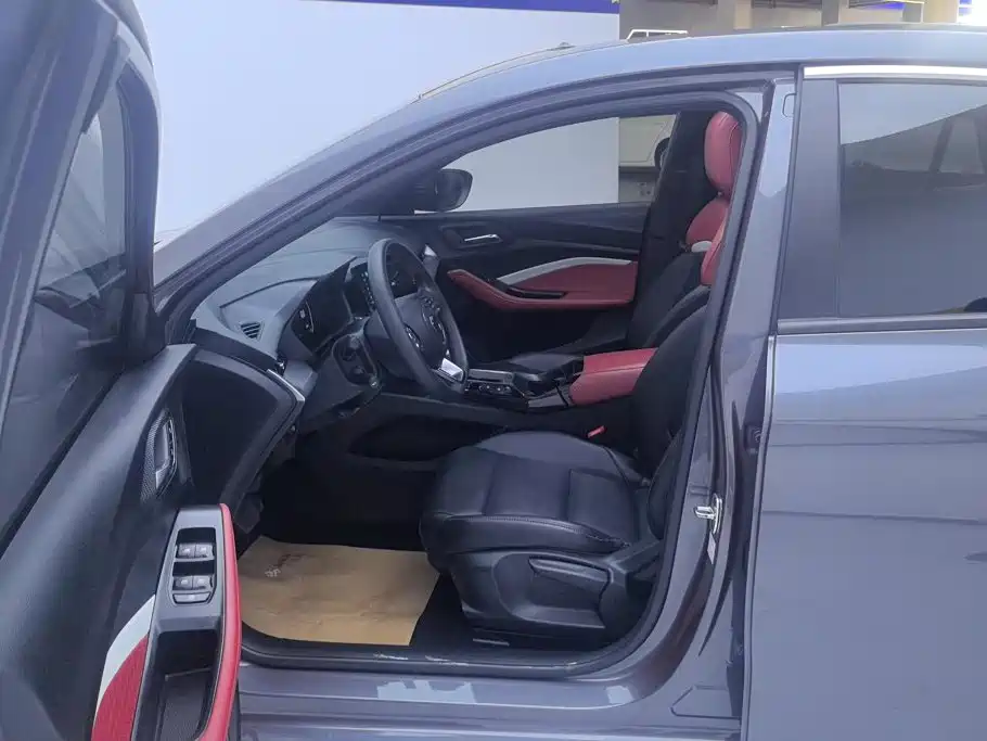 MG MG5 — миниатюра 9