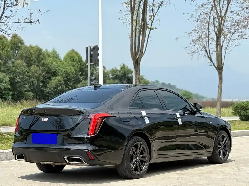 Cadillac CT4 — миниатюра 4