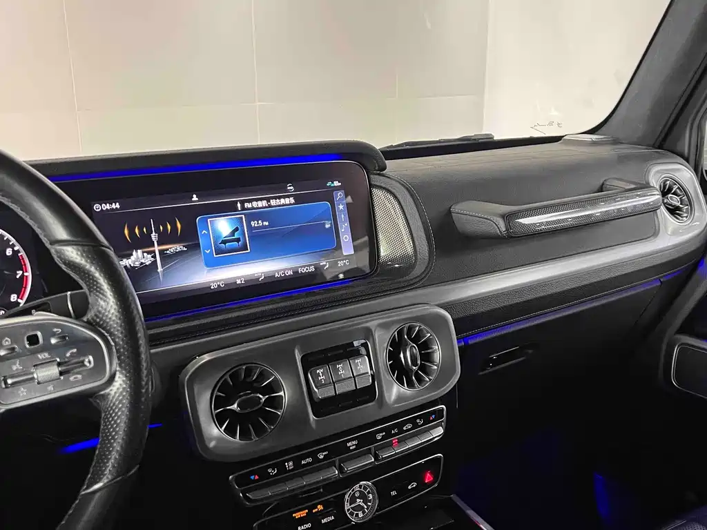 Mercedes-Benz G-Class — миниатюра 23