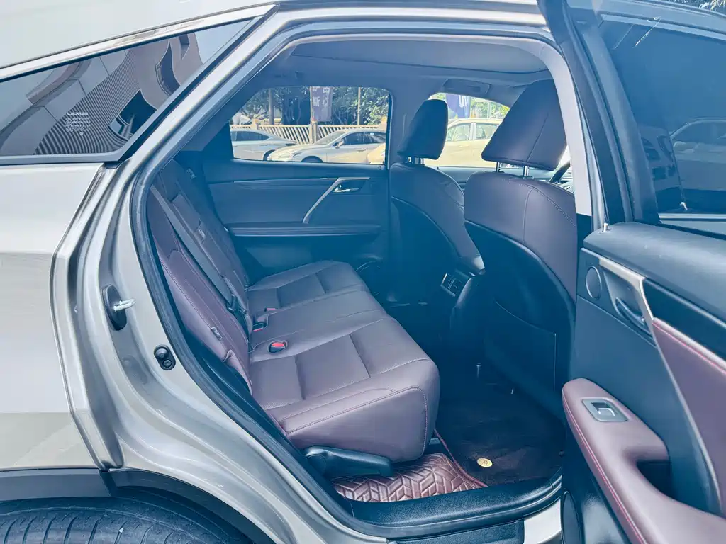 Lexus RX — миниатюра 14