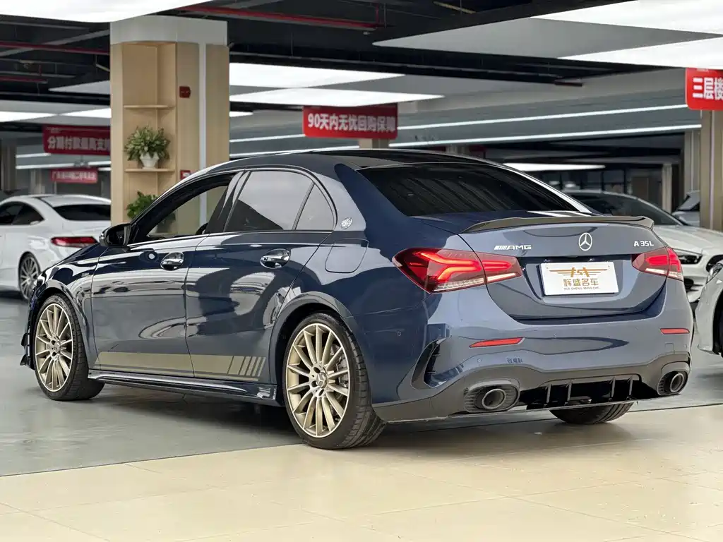 Mercedes-Benz A-Class AMG — миниатюра 4