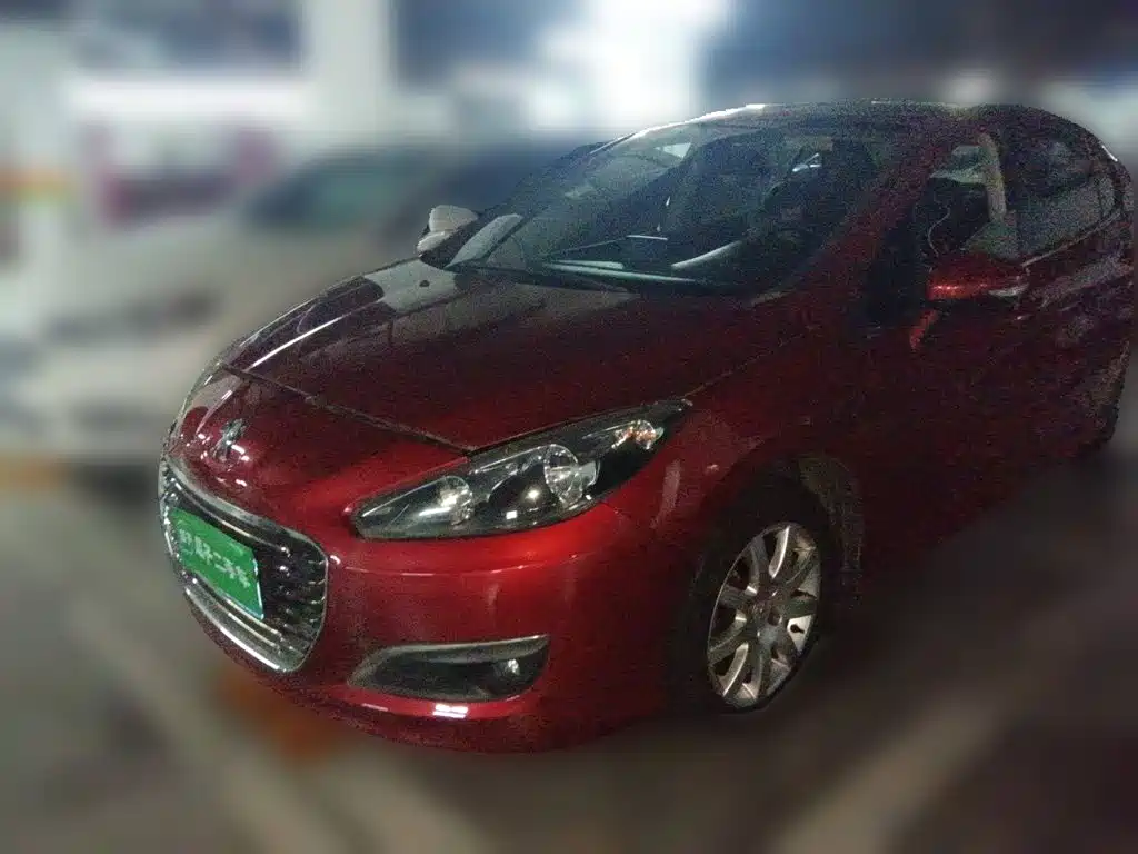 Peugeot 308 — миниатюра 2
