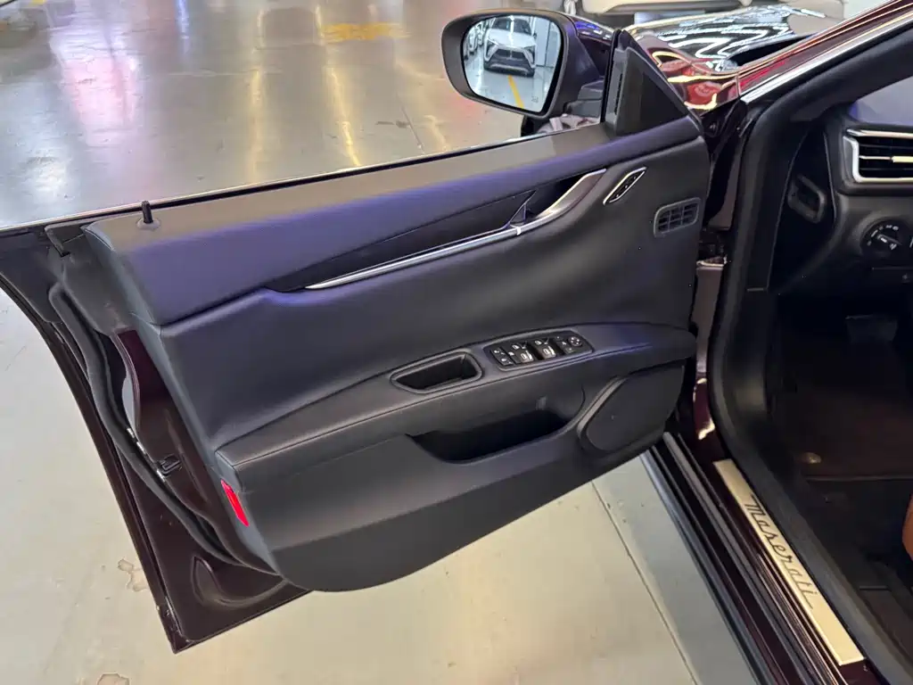 Maserati Ghibli — миниатюра 11