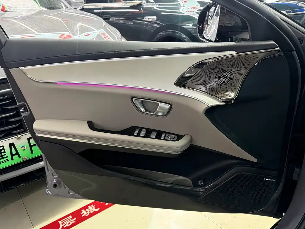 BYD Han — миниатюра 14