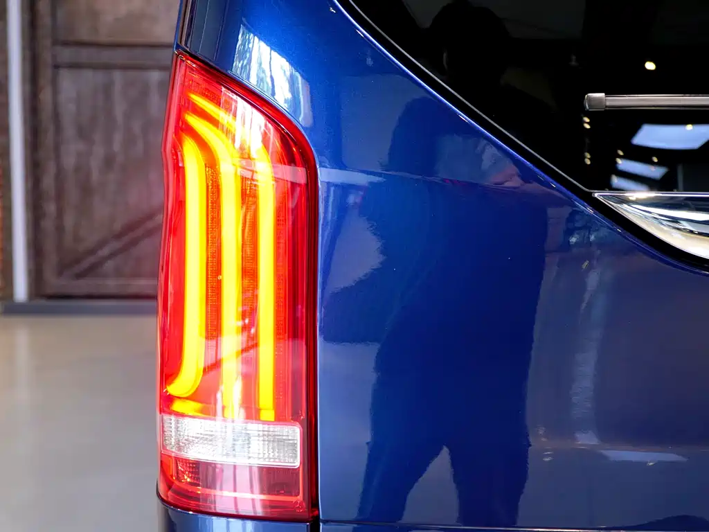 CARD RISE CARD UPGRADE V CLASS