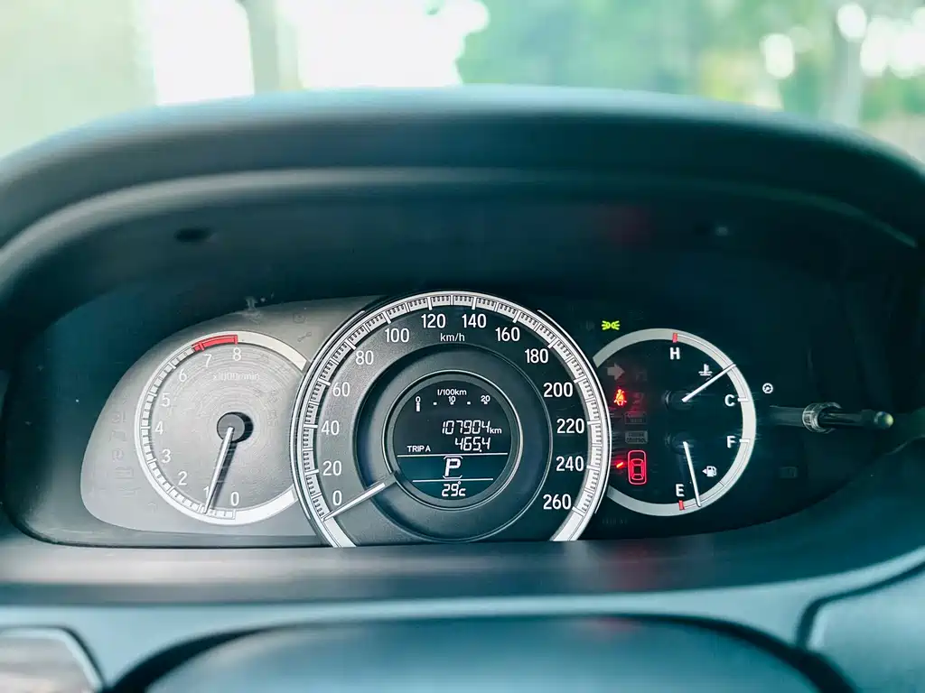 Honda Accord — миниатюра 28