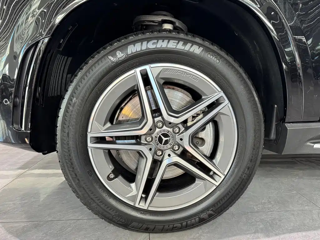 Mercedes-Benz GLE (Import) — миниатюра 5