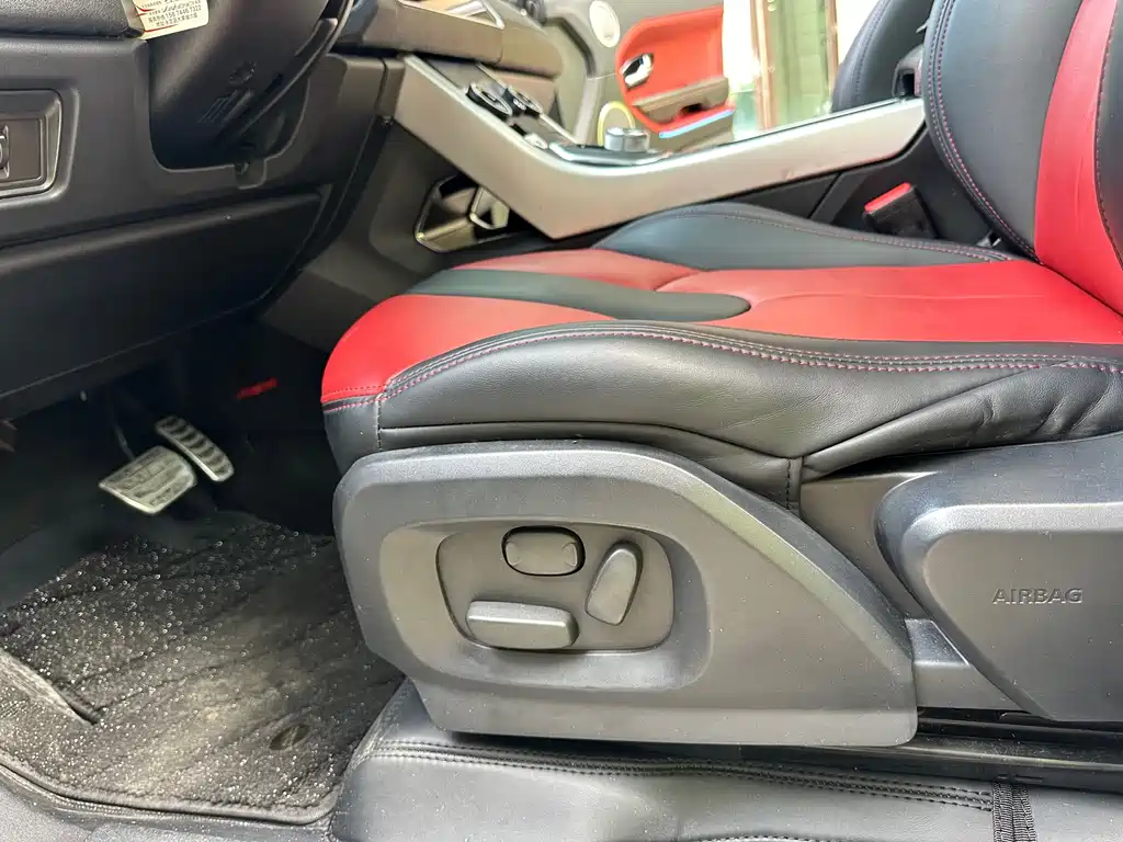 Land Rover Evoque (Import) — миниатюра 22