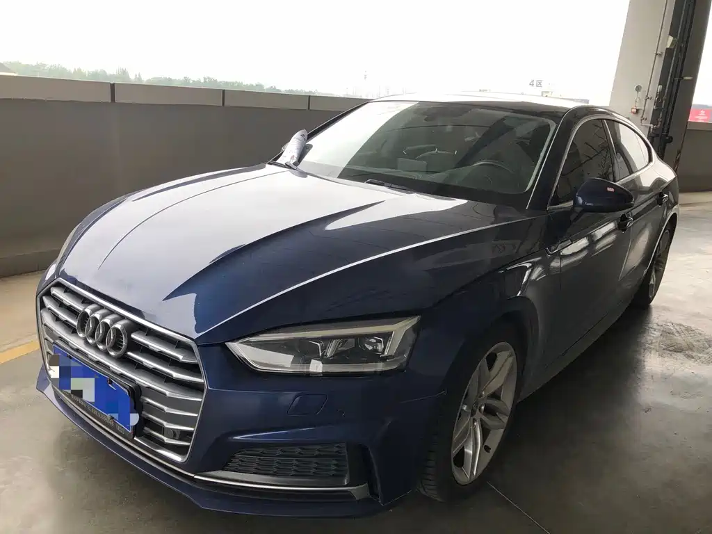 Audi A5 (Import)