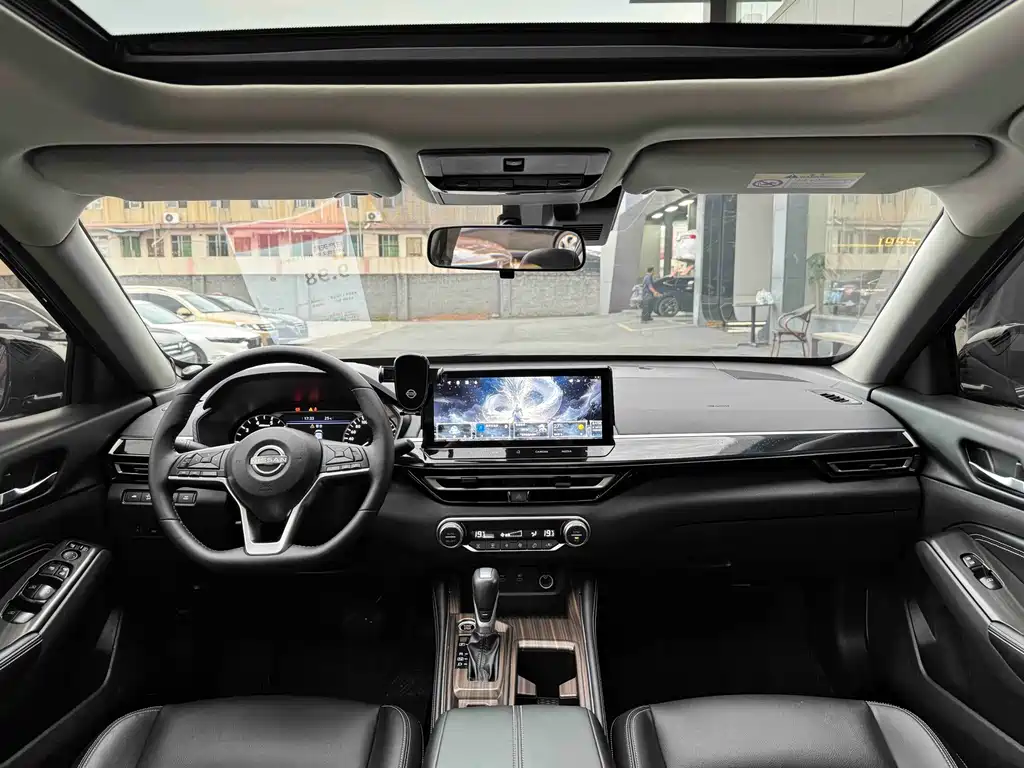 Nissan Teana — миниатюра 5
