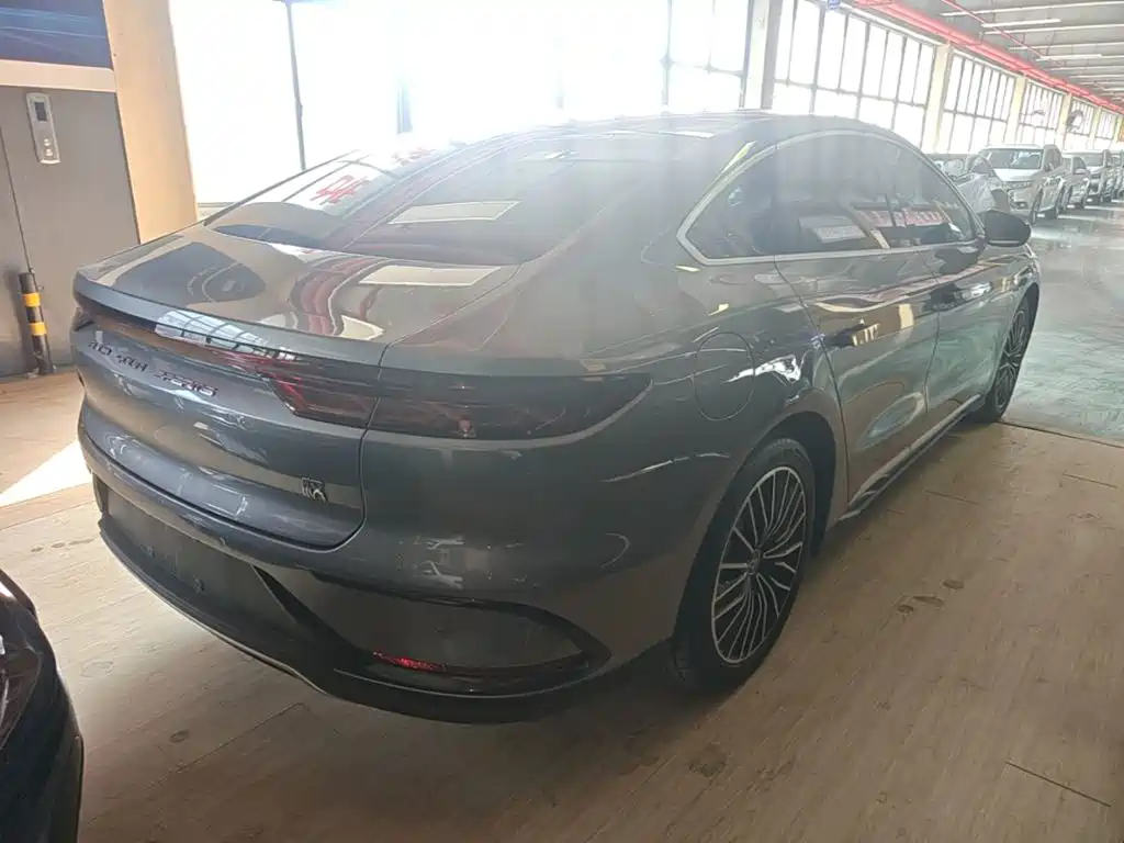 BYD Han — миниатюра 7