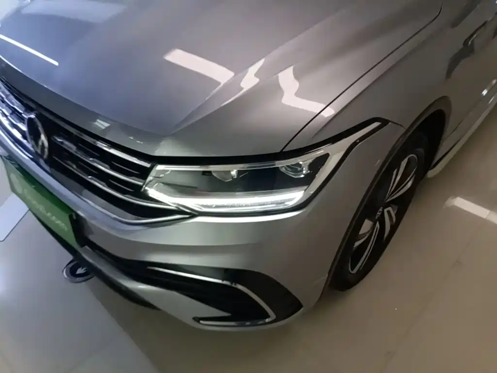 Volkswagen Tiguan X — миниатюра 24