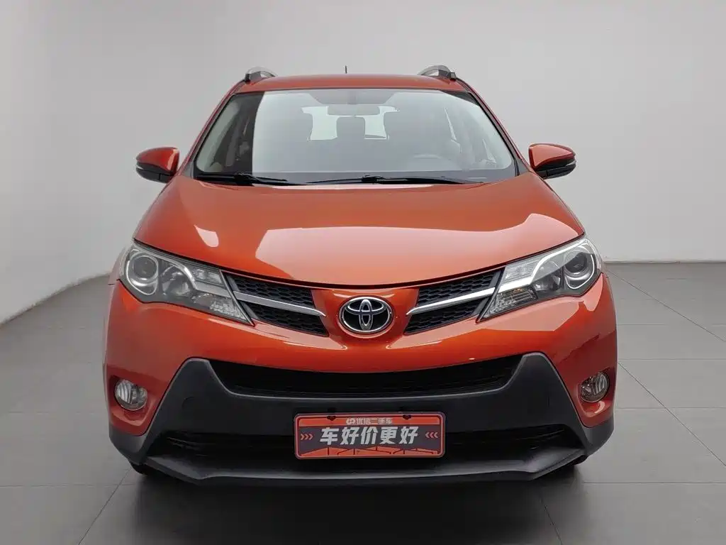 Toyota RAV4 — миниатюра 3