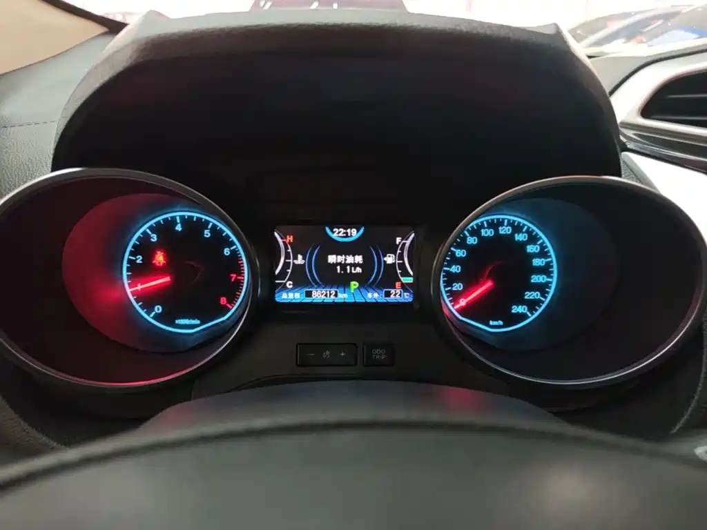 BYD Yuan — миниатюра 12