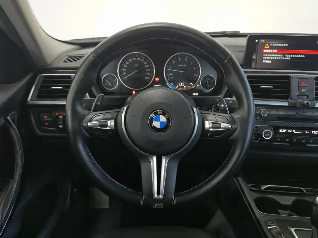 BMW 3 Series — миниатюра 11