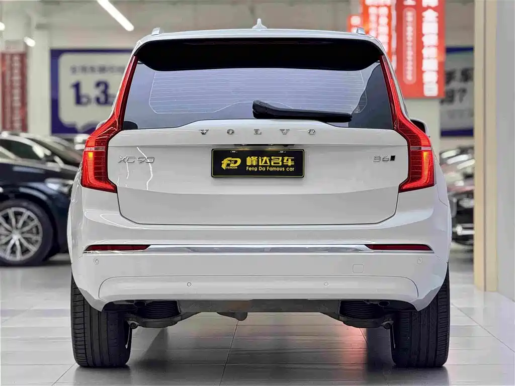 Volvo XC90 — миниатюра 3