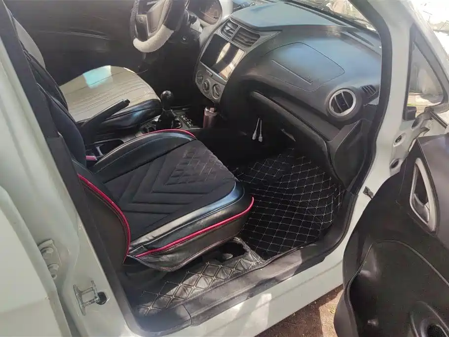 Chevrolet Sail 2013 1.2L MT Fashion