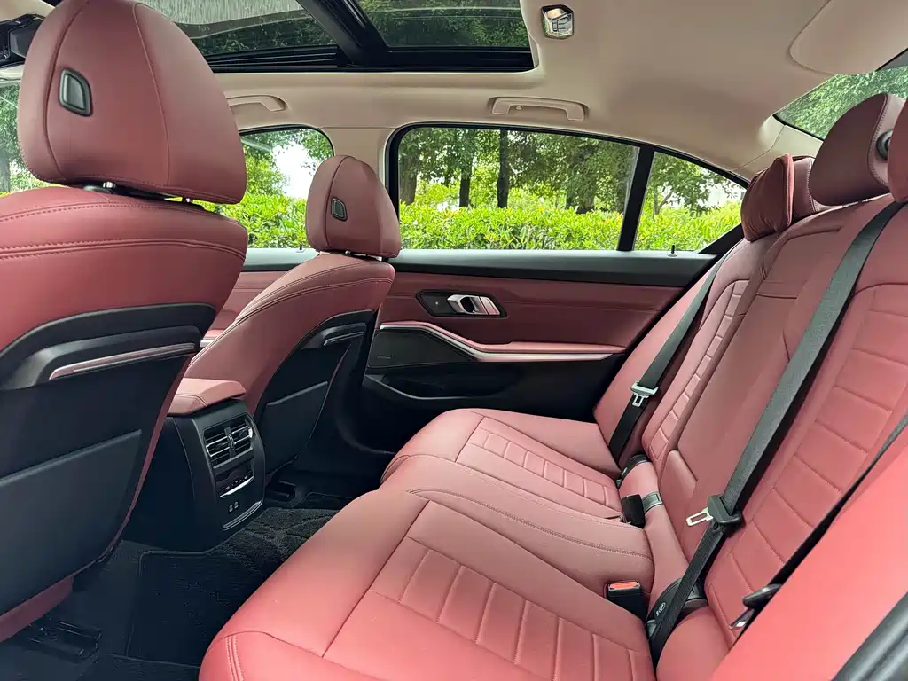 BMW 3 Series 3 2023 325Li M Sport