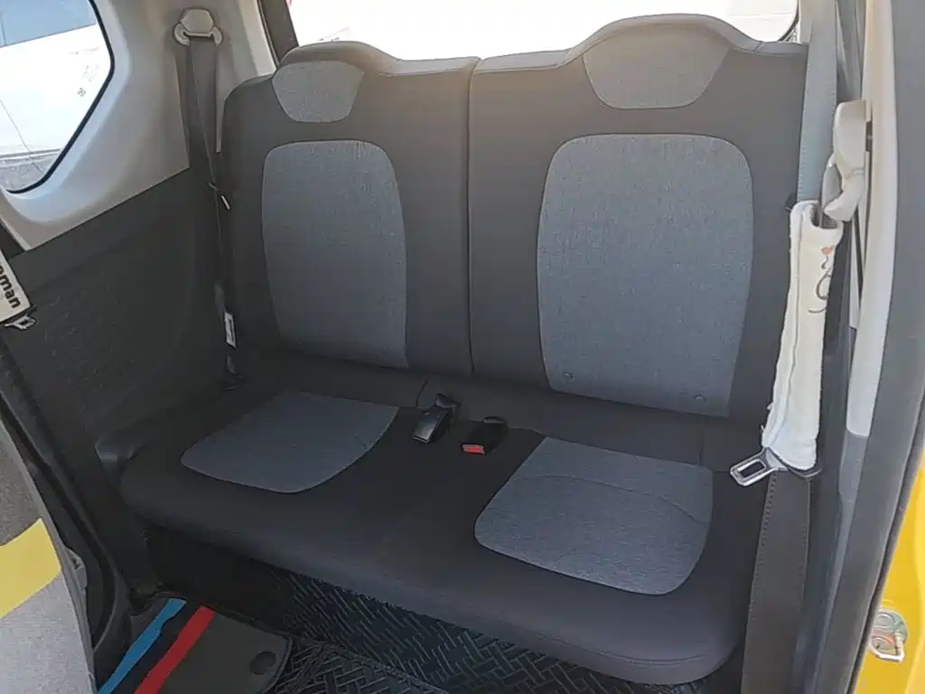 Wuling MINIEV — миниатюра 17