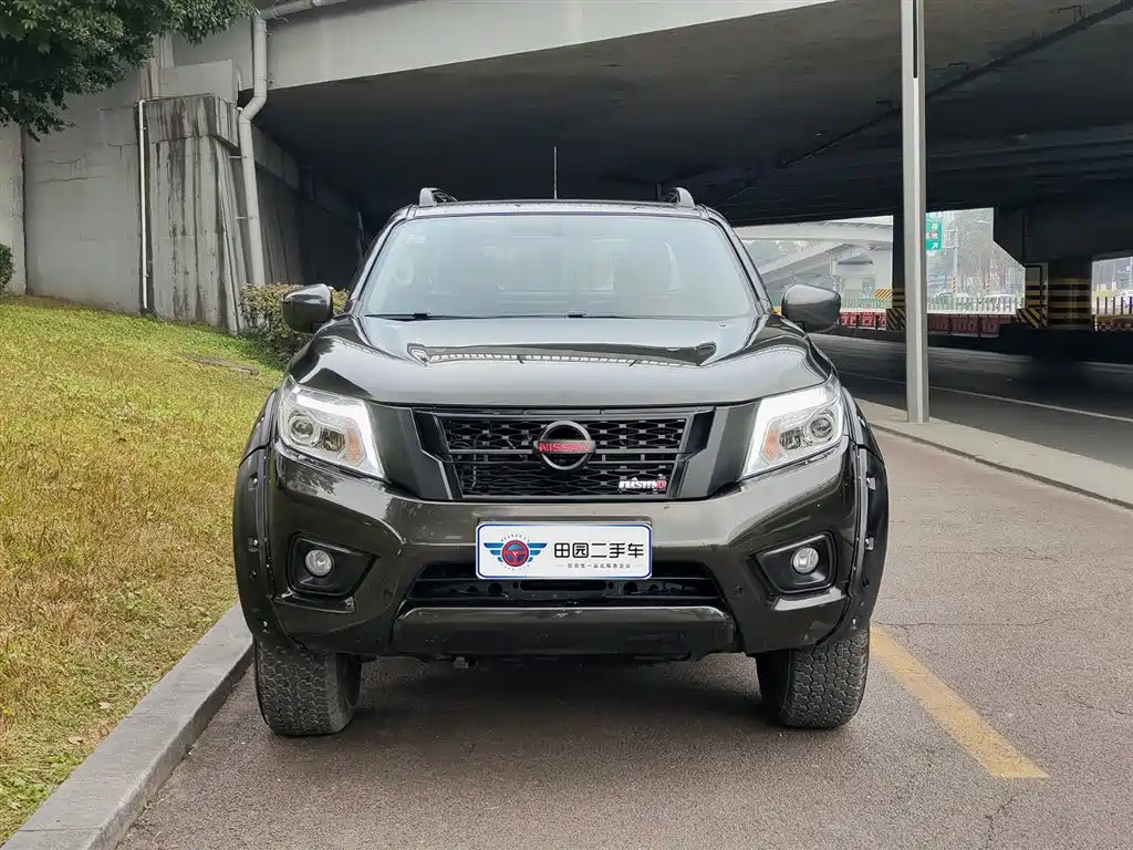 NISSAN NAVARRA
