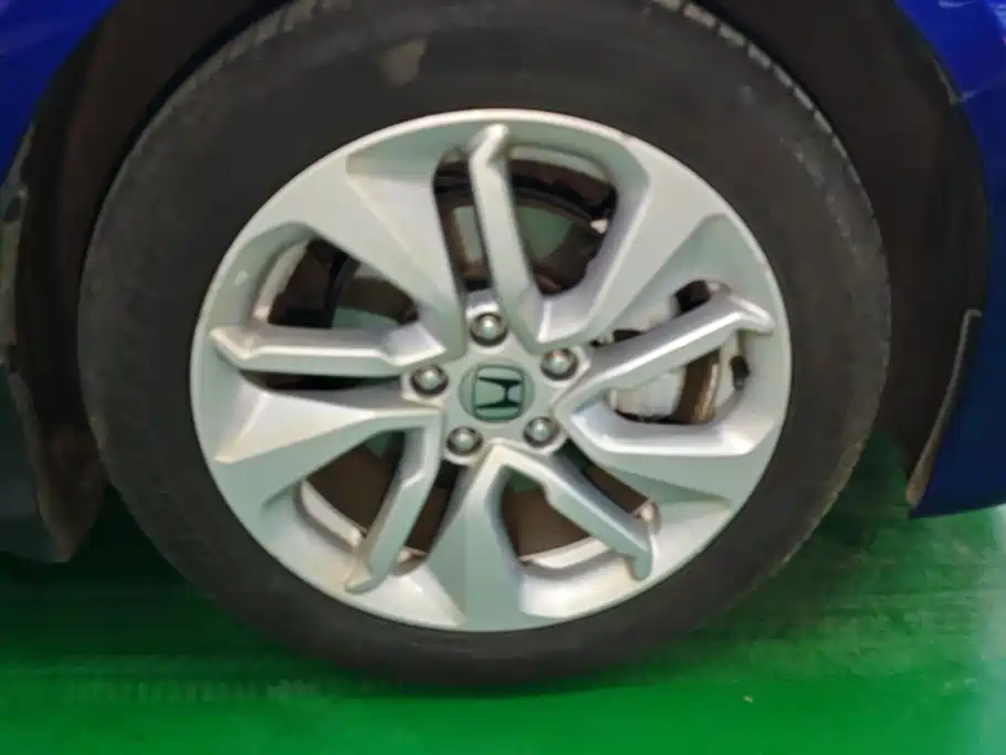 Honda Accord — миниатюра 6