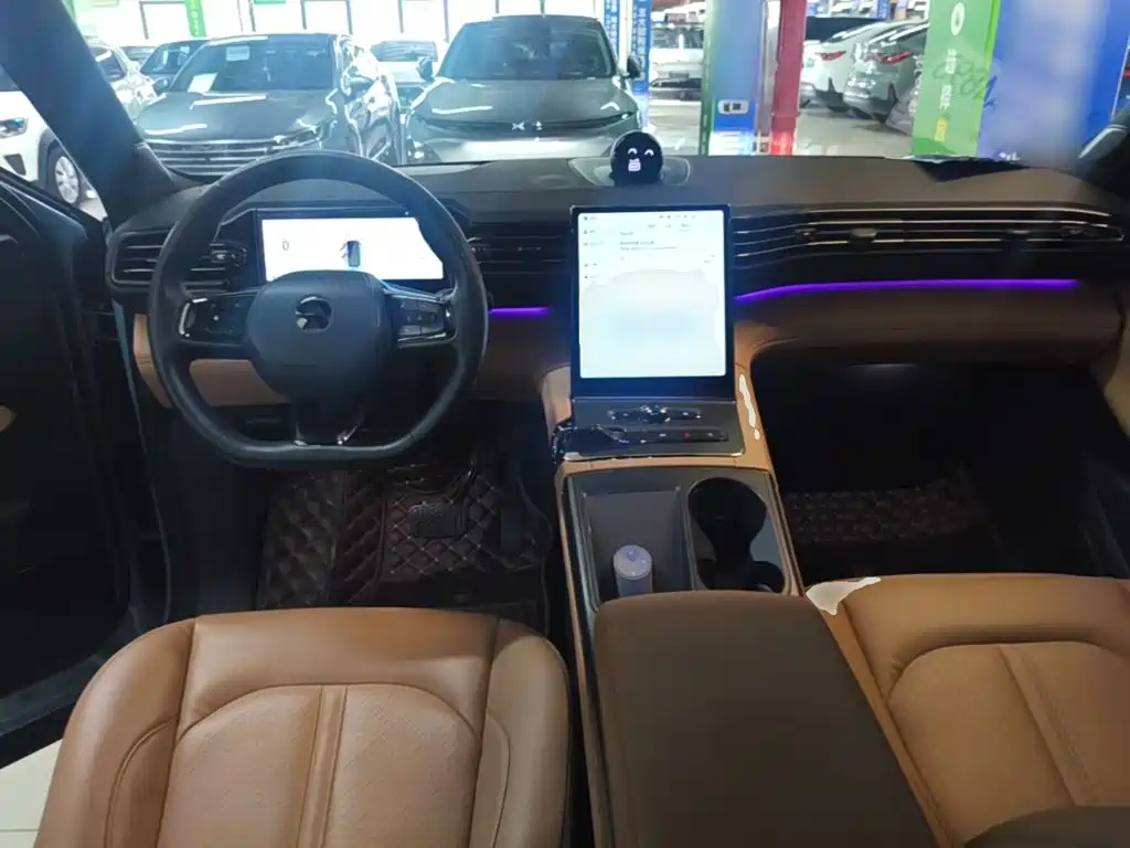NIO ES6 — миниатюра 10