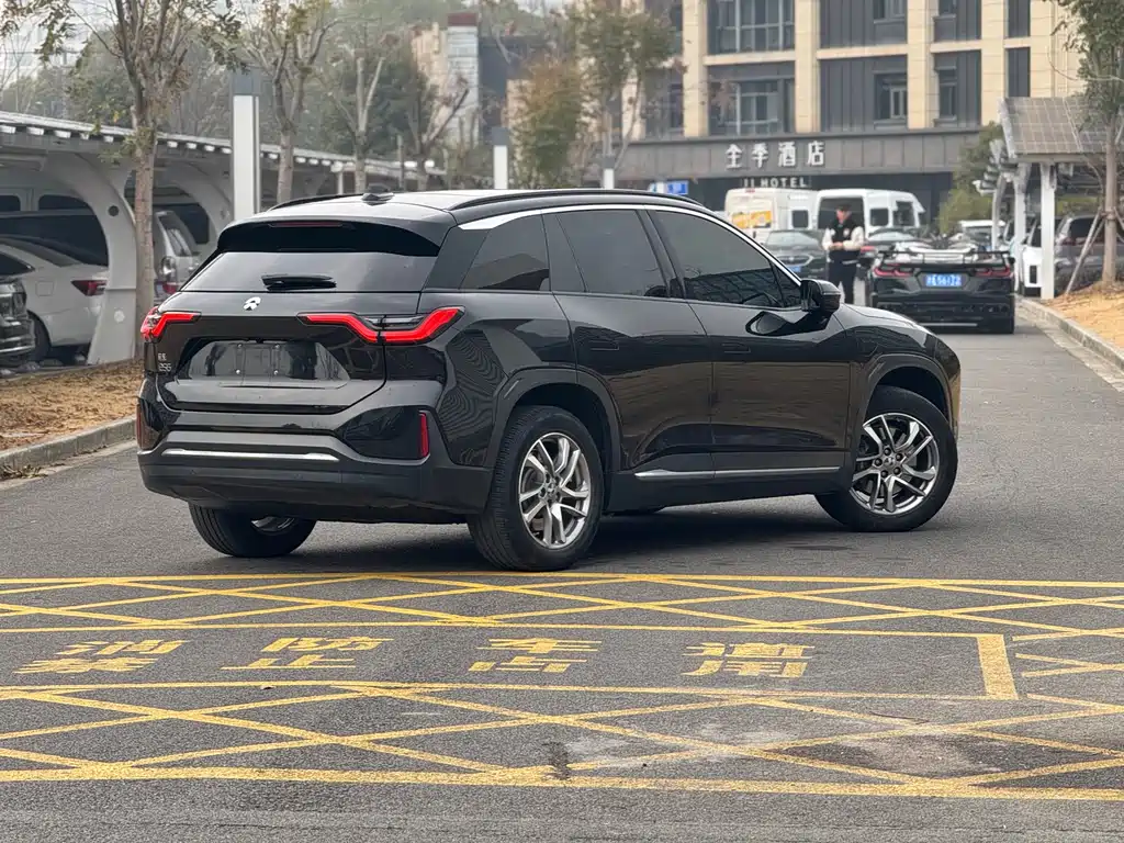 NIO NIO ES6
