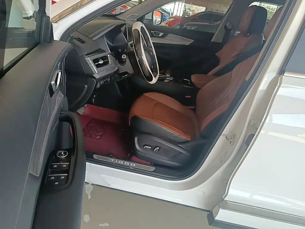 Chery Tiggo 8 — миниатюра 16