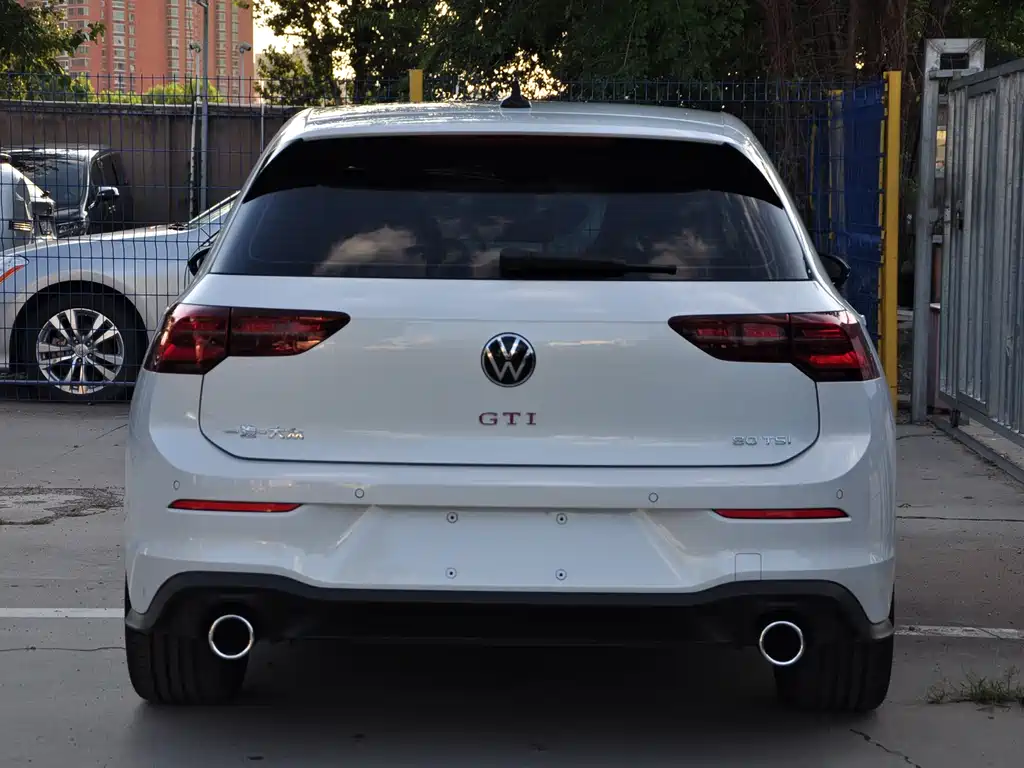 Volkswagen Golf GTI — миниатюра 6