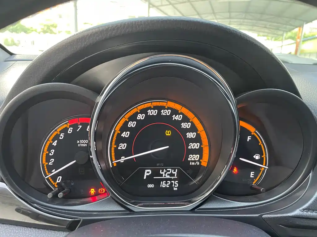 Toyota Yaris L — миниатюра 39