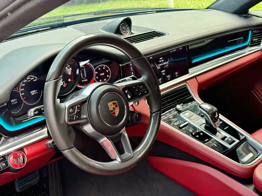 Porsche Panamera — миниатюра 10