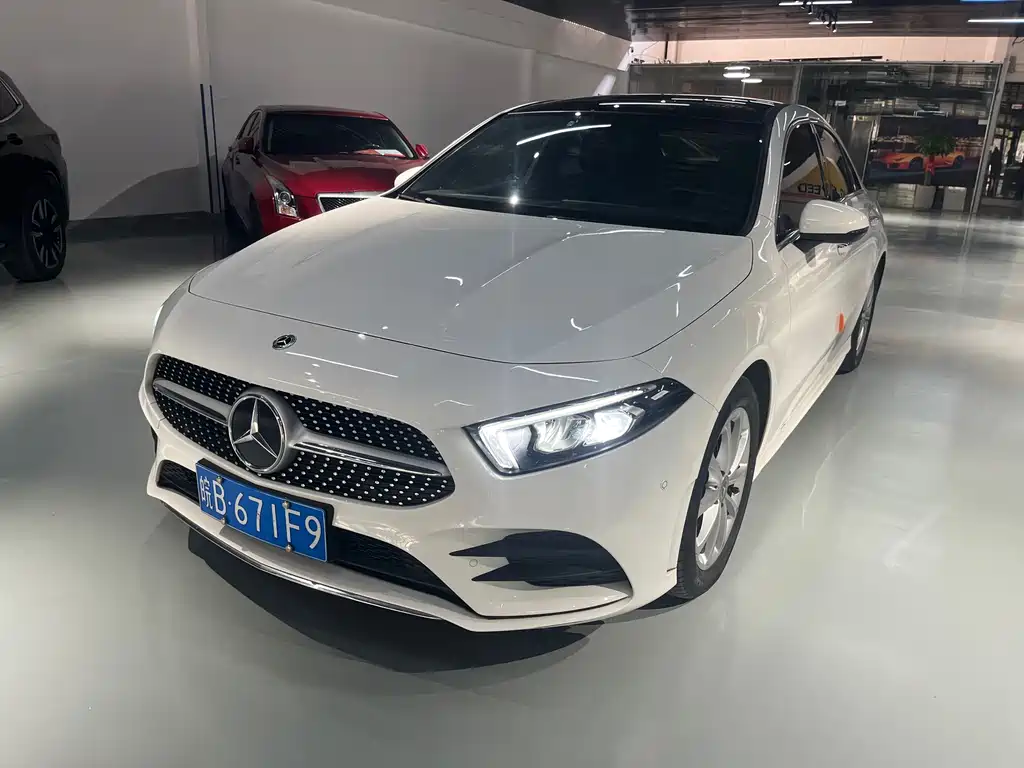 MERCEDES-BENZ A CLASS