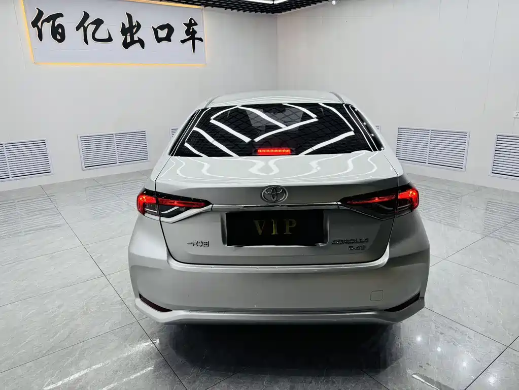 Toyota Corolla — миниатюра 5