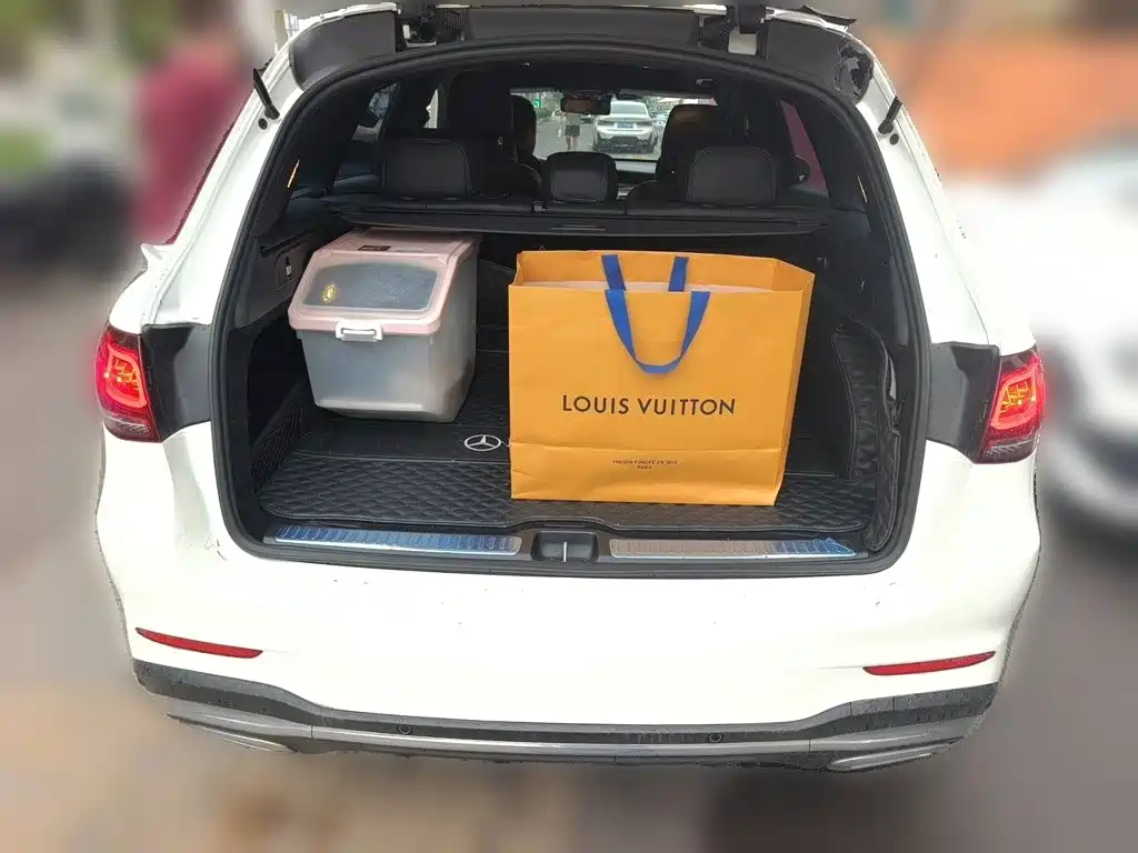 Mercedes-Benz GLC — миниатюра 10