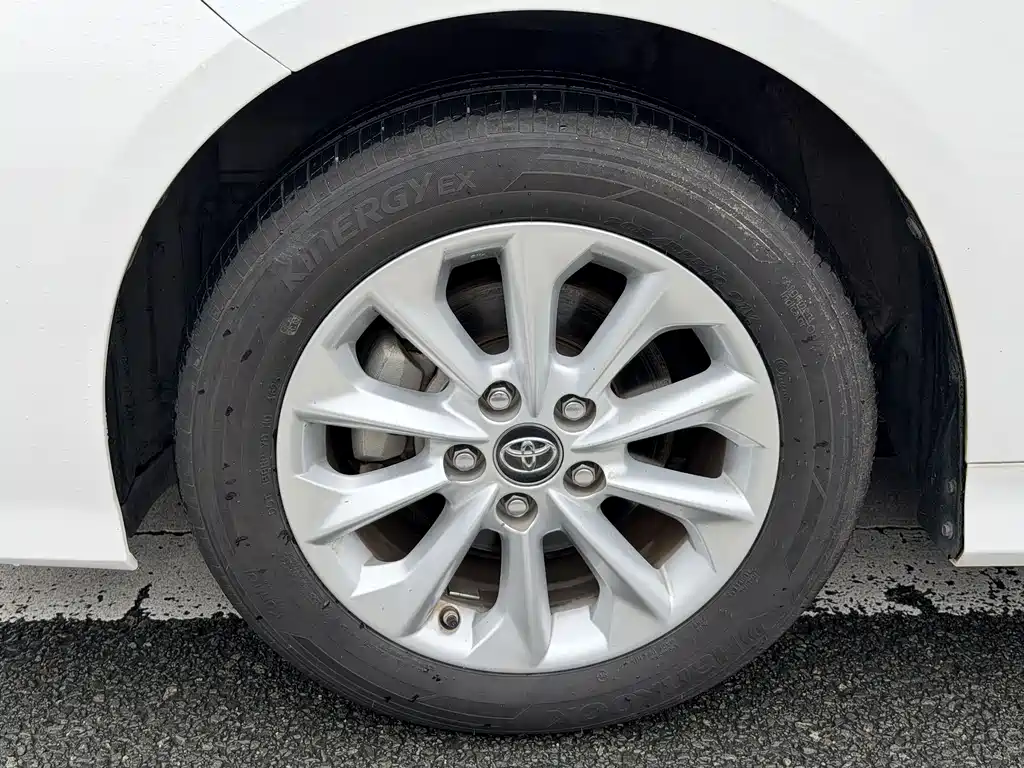Toyota Corolla — миниатюра 15