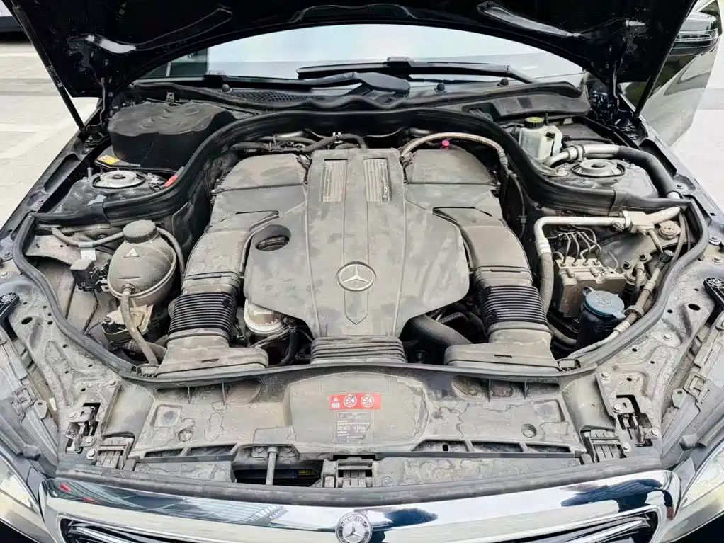 Mercedes-Benz E-Class — миниатюра 14