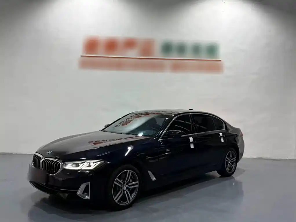 BMW 5 Series — миниатюра 2