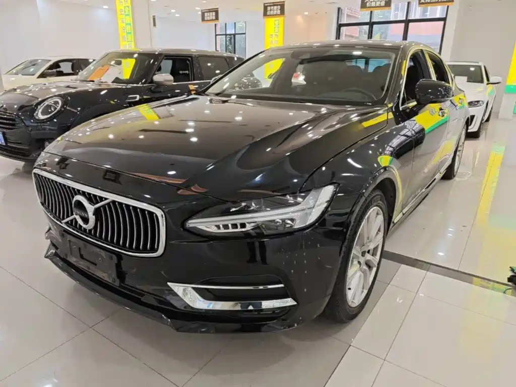 Volvo S90 — миниатюра 2