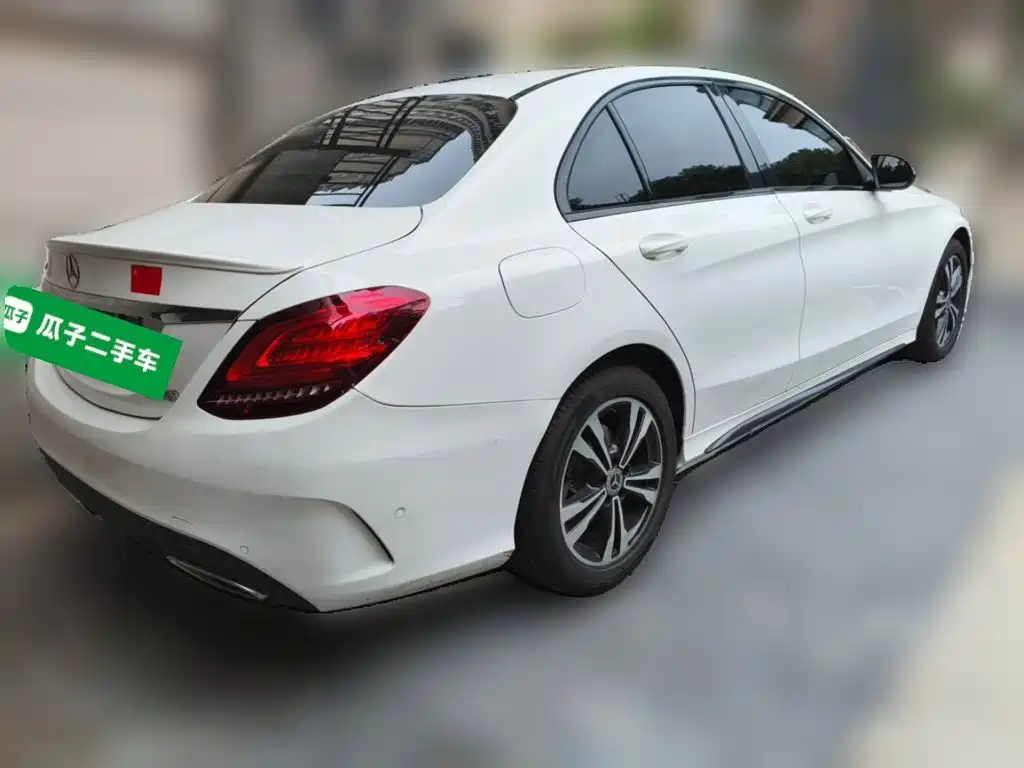 Mercedes-Benz C-Class — миниатюра 8