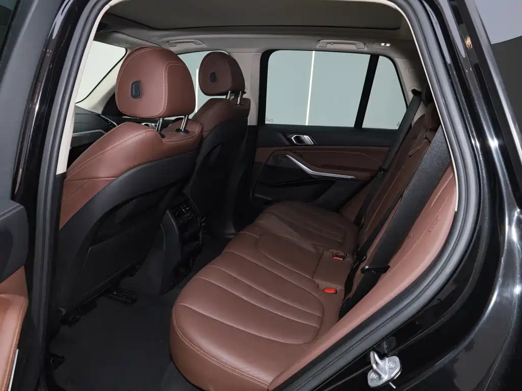 BMW X5 (Import) — миниатюра 25