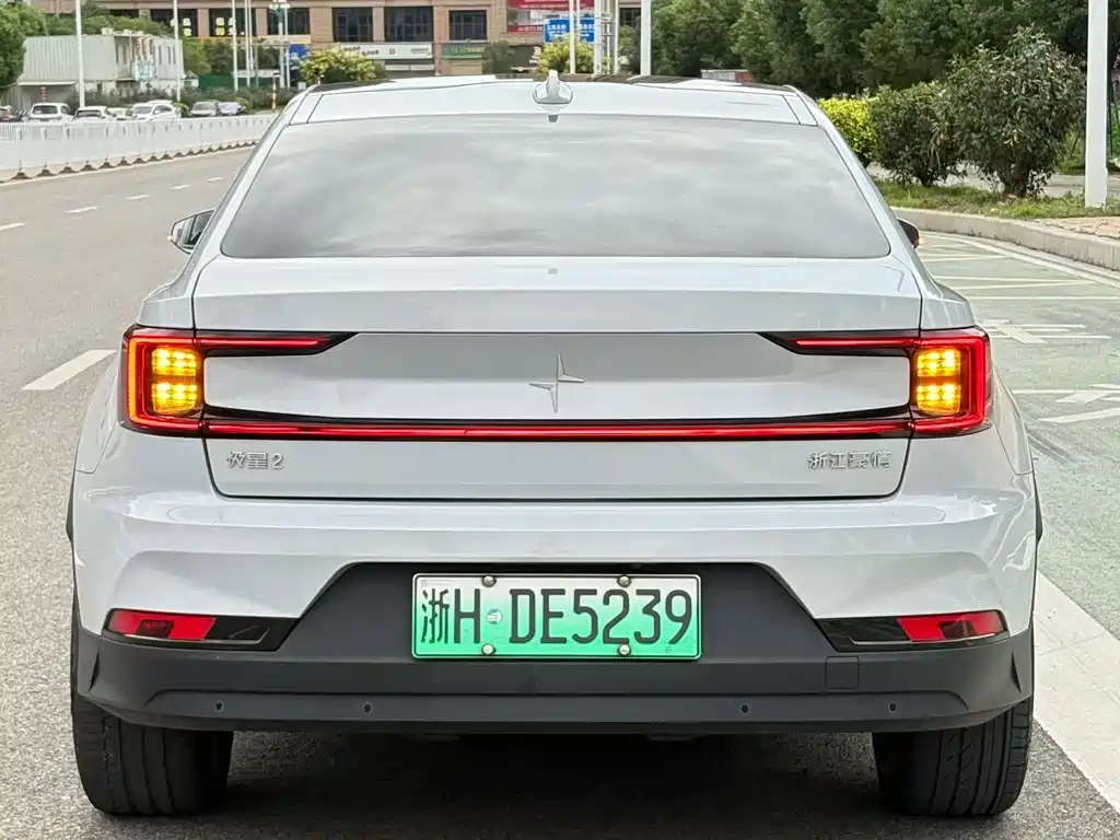 Polestar Polestar 2 — миниатюра 8