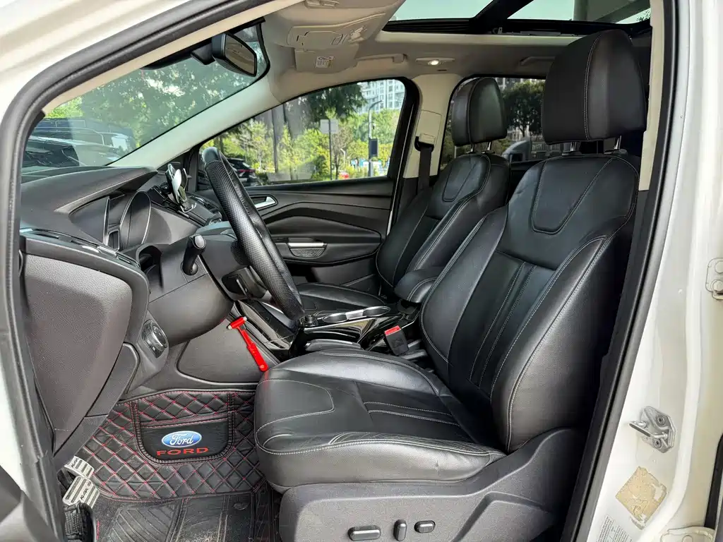 Ford Kuga — миниатюра 4